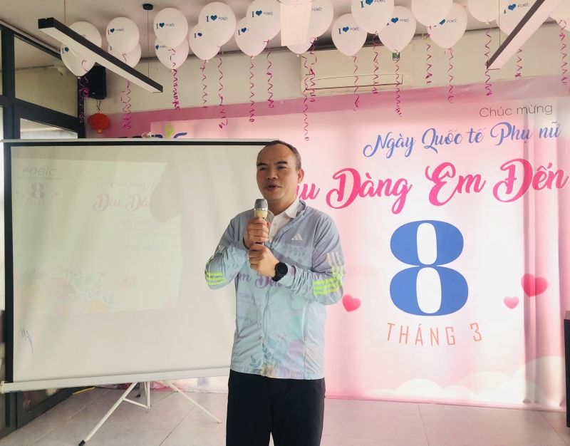Phó Giám đốc Vũ Thế Khanh phát biểu