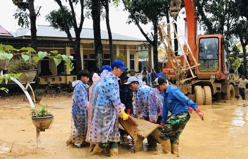 Rừng giúp điều hòa dòng chảy và ngăn chặn lũ lụt