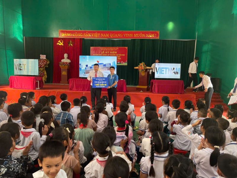 Quỹ khuyến học FOBIC trao tặng tới trường TH Chiềng Khay - tỉnh Sơn La